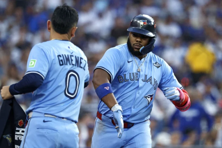 Azulejos igualan la Serie Mundial ante Dodgers con jonrón de Vladimir Guerrero Jr.