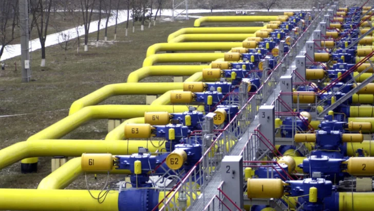 La Unión Europea acuerda prohibir la importación de gas ruso en 2027