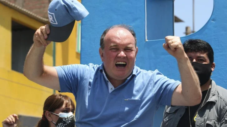 El ex alcalde de Lima Rafael López Aliaga 'Porky' se lanza a las presidenciales