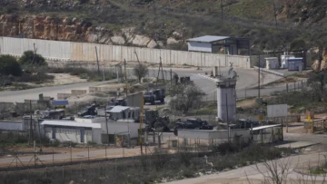 Israel inicia traslado de prisioneros previo a la liberación de rehenes en poder de Hamás Israel inicia traslado de prisioneros previo a la liberación de rehenes en poder de Hamás