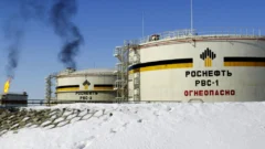 Sanciones a las petroleras y encuentro con Putin cancelado: el giro de la política de Trump hacia Rusia