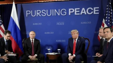 EEUU y la UE anuncian nuevas sanciones contra Rusia, que se declara inmune a ellas