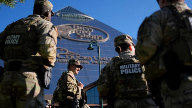 El pulso de la Guardia Nacional de Trump llega a Memphis tras bloqueo temporal en Chicago