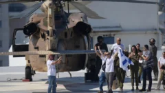 Tres argentinos y un colombiano entre los 20 rehenes que regresan a Israel tras dos años de cautiverio