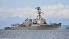 Un buque destructor de Estados Unidos abandona Trinidad y Tobago