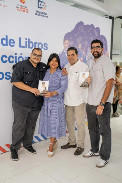 Angélica Noboa Pagán impacta con la puesta en circulación de su libro “Donde nacen los ecos” Angélica Noboa Pagán impacta con la puesta en circulación de su libro “Donde nacen los ecos”
