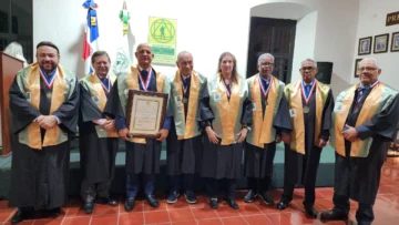 Dr. Héctor Arias Bustamante, miembro de número de la Academia de Ciencias