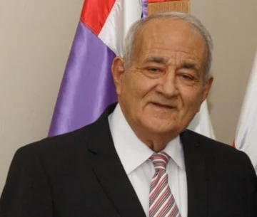 El Dr. Almanzor González Canahuate El Dr. Almanzor González Canahuate