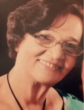 Yvelisse Prats-Ramírez: Una Mujer en Plural Yvelisse Prats-Ramírez: Una Mujer en Plural