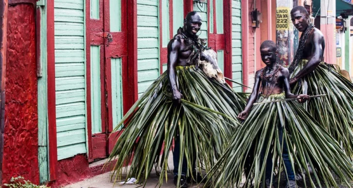  La relación entre arte y folclor reproduce el dinamismo de las creaciones culturales y fortalece la conciencia colectiva. (Archivos del autor).