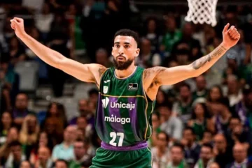El Unicaja vuelve a ganar con un festín ante el Oostende belga El Unicaja vuelve a ganar con un festín ante el Oostende belga
