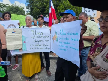 Comunidades urbanas exigen el cese de los desalojos forzosos en el Día Mundial del Hábitat