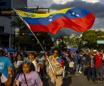 Comunidad venezolana en RD: impacto económico y social tras operación EE.UU.
