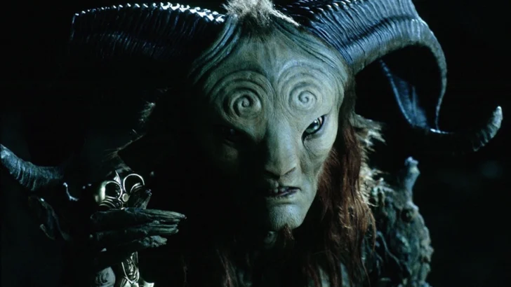 Santiago, Plan Estratégico y Águilas viajeros del laberinto del fauno Santiago, Plan Estratégico y Águilas viajeros del laberinto del fauno