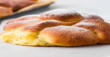  El tradicional pan de muerto mexicano. Fuente externa.