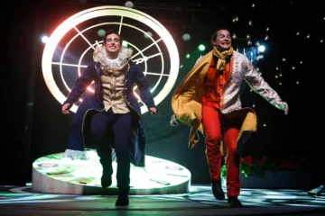  Otra escena de El Principito, versión presentada en Teatro Laura Beltrán, Colegio Babeque. Foto cortesía de Maya Oviedo.
