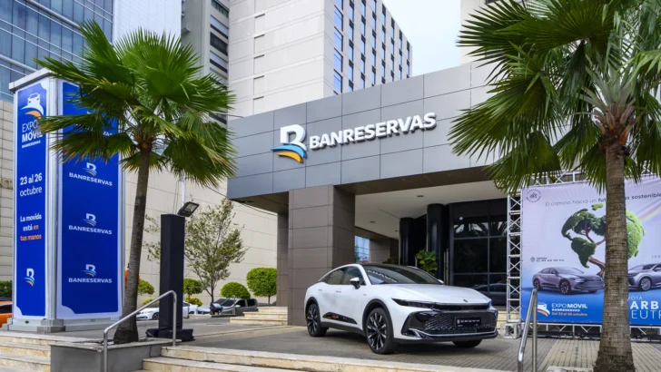 Banreservas anuncia feria de vehículos Expomóvil 2025