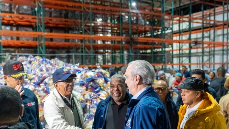 80 mil kits alimenticios y comidas cocidas enviadas a provincias y comunidades afectadas