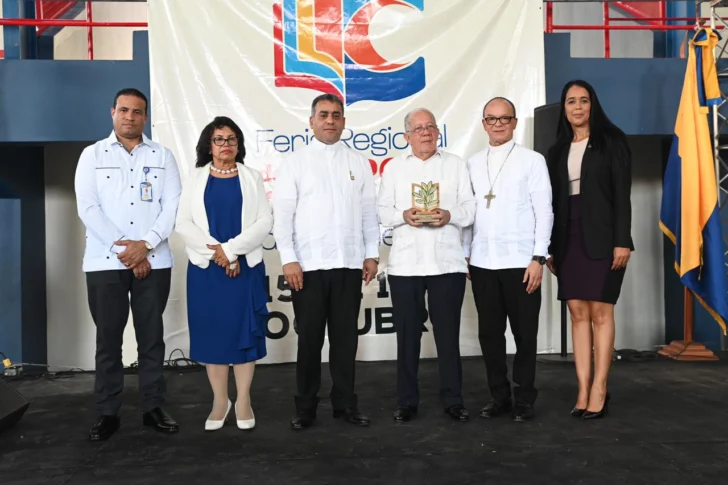 Feria Regional del Libro y la Cultura del Nordeste 2025 recibe multitudinario apoyo Feria Regional del Libro y la Cultura del Nordeste 2025 recibe multitudinario apoyo