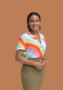 “En ete paí hay ma’ carro que gente” “En ete paí hay ma’ carro que gente”