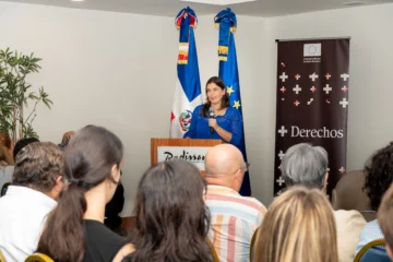 La población haitiana y grupos vulnerables son los más afectados en entornos digitales La población haitiana y grupos vulnerables son los más afectados en entornos digitales