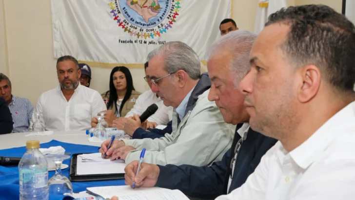 Gobierno evalúa daños causados por Melissa y advierte no reconstruirá viviendas ubicadas en zonas vulnerables Gobierno evalúa daños causados por Melissa y advierte no reconstruirá viviendas ubicadas en zonas vulnerables