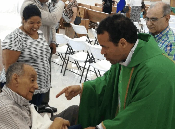 Amor filial en el documental “Henry Molina: en la sombra de la democracia”