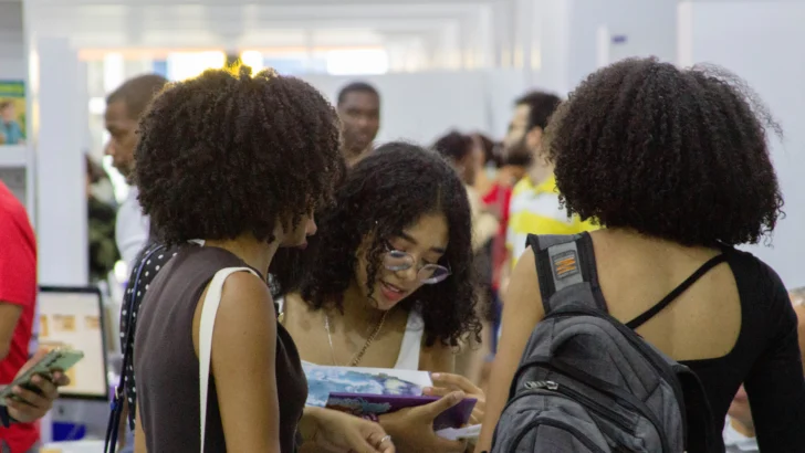 Ventas variadas en la Feria del Libro: desde jornadas ‘súper rápidas’ hasta días con baja demanda”