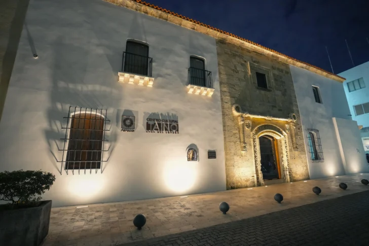 Centro Cultural Taíno Casa del Cordón aborda proyecto arqueológico Cabo Samaná