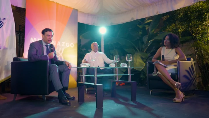  La Experiencia Mecenazgo Vivo 2025 demuestra que el arte puede ser una herramienta de inclusión, diálogo y desarrollo sostenible, ha señalado el director general de Mecenazgo, Henry Mercedes, en el panel en el cual el ministro de Cultura, Roberto Ángel Salcedo, destacó la importancia de las buenas palabras. (Fuente externa).