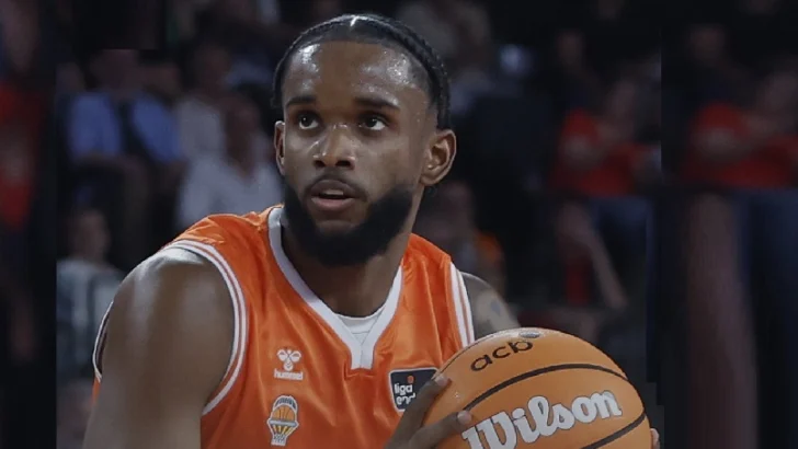 La magia del dominicano Jean Montero relanza al Valencia en el duelo de invictos La magia del dominicano Jean Montero relanza al Valencia en el duelo de invictos