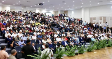 Julito Fulcar rinde cuentas y presenta el Plan estratégico de desarrollo sostenible de Peravia