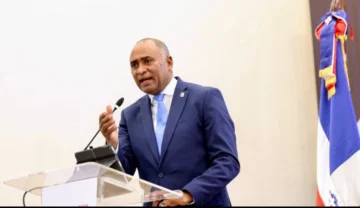 Julito Fulcar rinde cuentas y presenta el Plan estratégico de desarrollo sostenible de Peravia Julito Fulcar rinde cuentas y presenta el Plan estratégico de desarrollo sostenible de Peravia