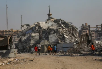 Al menos 2 muertos y 12 heridos, entre ellos 5 niños, en un ataque israelí en Gaza Al menos 2 muertos y 12 heridos, entre ellos 5 niños, en un ataque israelí en Gaza