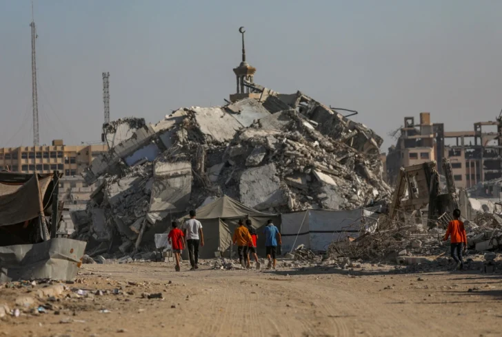 Al menos 2 muertos y 12 heridos, entre ellos 5 niños, en un ataque israelí en Gaza