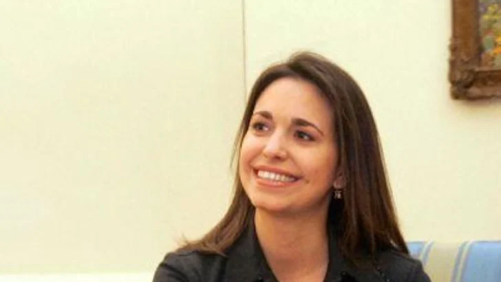 Estadounidense que dice evacuó a Machado de Venezuela niega que Trump lo contratara