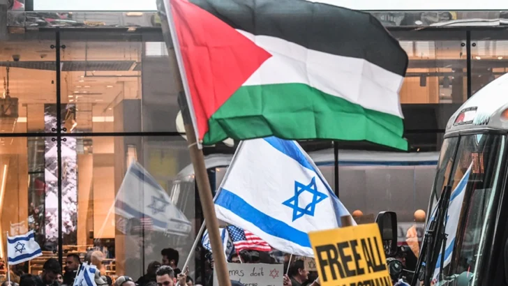 Abinader felicita 'liderazgo' de Trump y 'esfuerzos' de Catar y Egipto para acuerdo Israel-Hamás