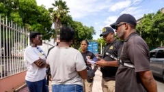 Migración detiene 1,283 indocumentados y deporta 1,426