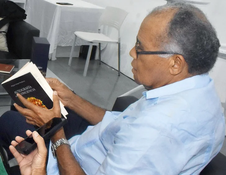 Miguel Aníbal Perdomo: La diáspora es una moda que ya está pasando Miguel Aníbal Perdomo: La diáspora es una moda que ya está pasando