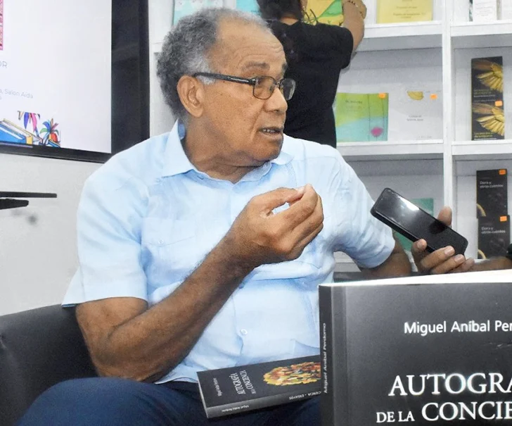 Miguel Aníbal Perdomo: La diáspora es una moda que ya está pasando Miguel Aníbal Perdomo: La diáspora es una moda que ya está pasando