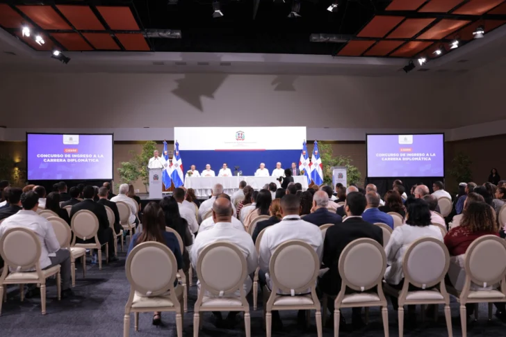 Mirex presenta candidatos seleccionados en el Concurso de Carrera Diplomática 2025 Mirex presenta candidatos seleccionados en el Concurso de Carrera Diplomática 2025