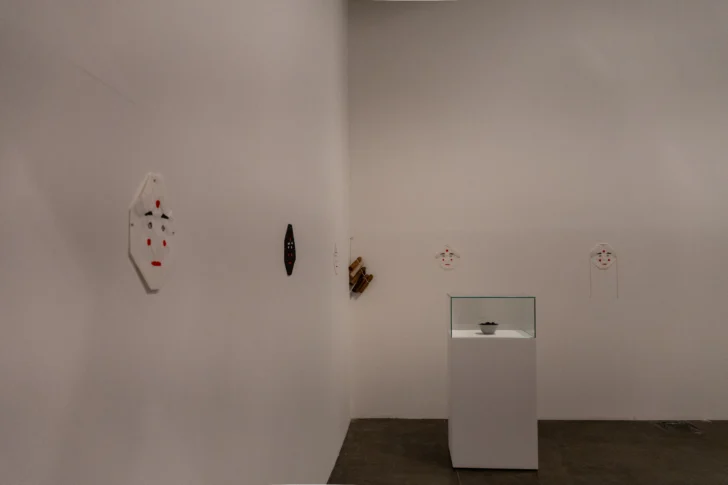  Obra Dismemberment de Sara Sejin Chang.