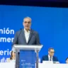 Abinader afirma que el turismo es principal industria del país