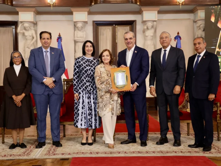  La maestra Josefina Miniño