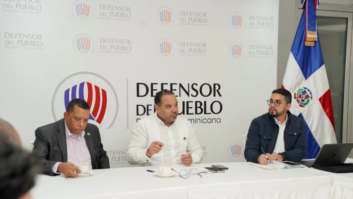 Defensor del Pueblo lidera consenso entre instituciones para el rescate de la Laguna de Cabral