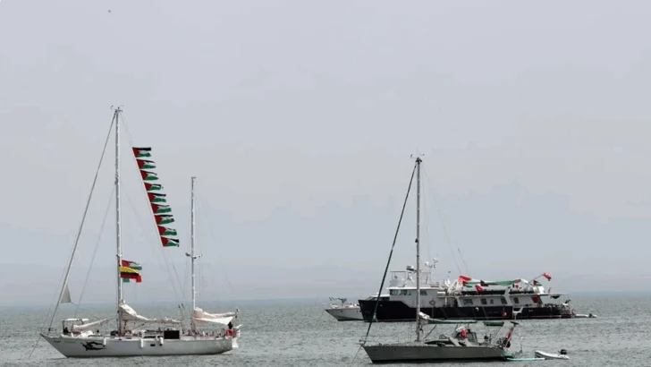 La Flotilla Sumud denuncia ataques de Israel y nueve barcos interceptados La Flotilla Sumud denuncia ataques de Israel y nueve barcos interceptados
