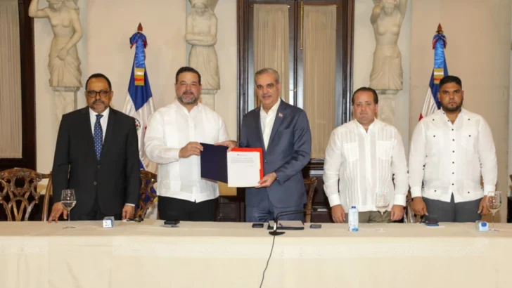 Gobierno inicia titulación de parques nacionales Los Haitises y Loma Novillero
