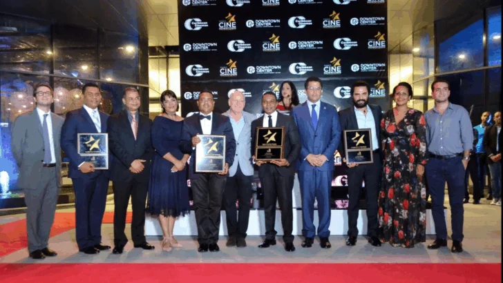 Cuatro talentos figuras serán consagrados el 11 de noviembre en el “Paseo del Cine Downtown” 2025 Cuatro talentos figuras serán consagrados el 11 de noviembre en el “Paseo del Cine Downtown” 2025