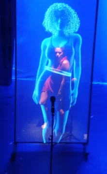 Yo dispositivo Venus: cuerpo y voz en la era digital 