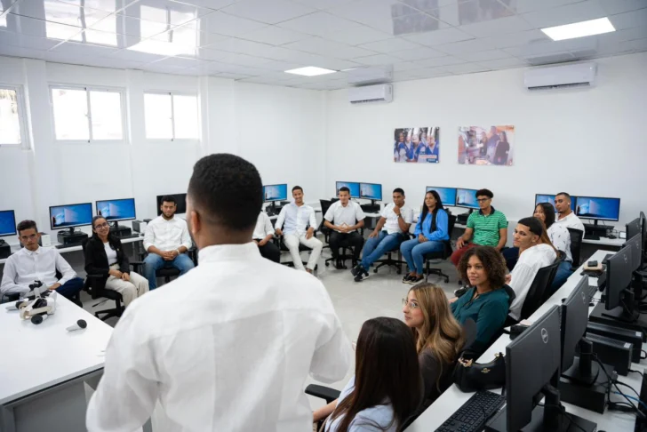 Gobierno inaugura en San Francisco de Macorís nueva extensión del ITLA